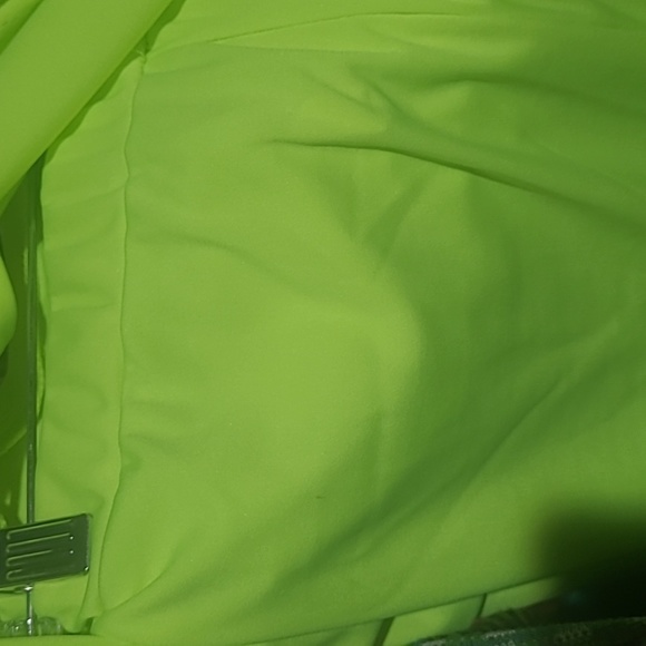 🚨50%off📦Off the shoulder two piece set-neon green - Picture 7 of 7